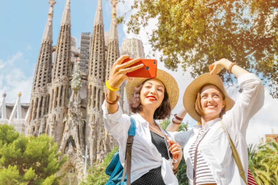 Séjour 5 Jours / 4 Nuits à Barcelone, la capitale cosmopolite de la région catalane d&rsquo;Espagne à partir de 8900 DHs!